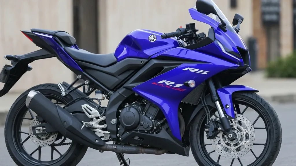 Yamaha R15 V4